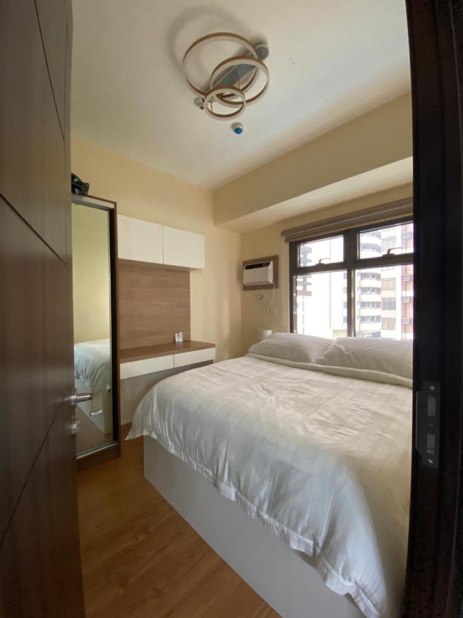 Le 10 The Radiance Manila Bay Aparthotel Pasay Bagian luar foto