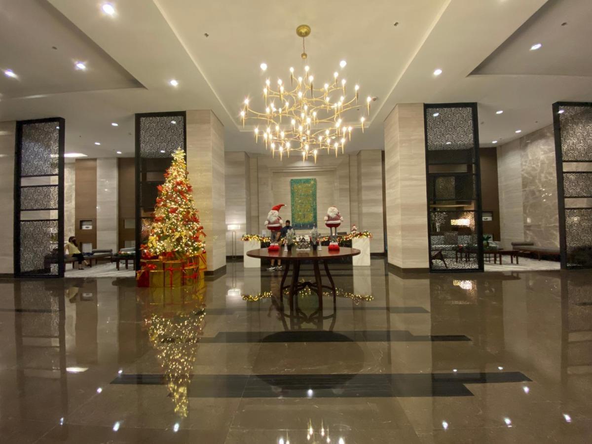 Le 10 The Radiance Manila Bay Aparthotel Pasay Bagian luar foto